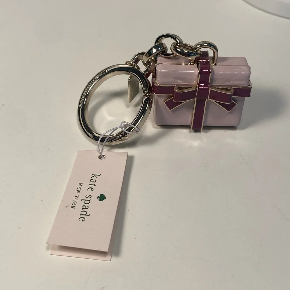 kate spade New York Pink Gift Box Keychain